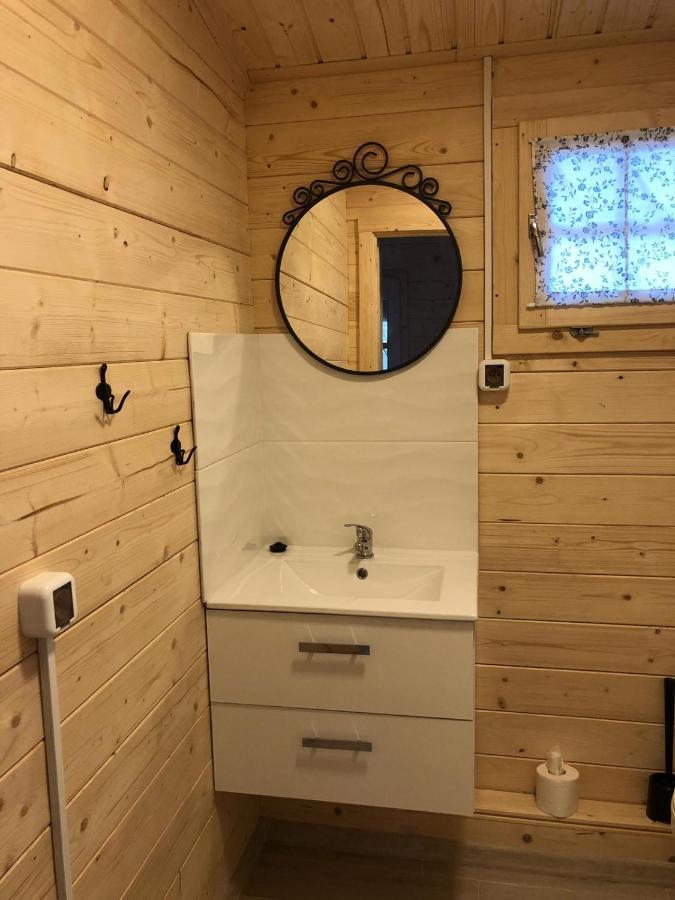 Lodge W Charzy Pod Kotwica - *