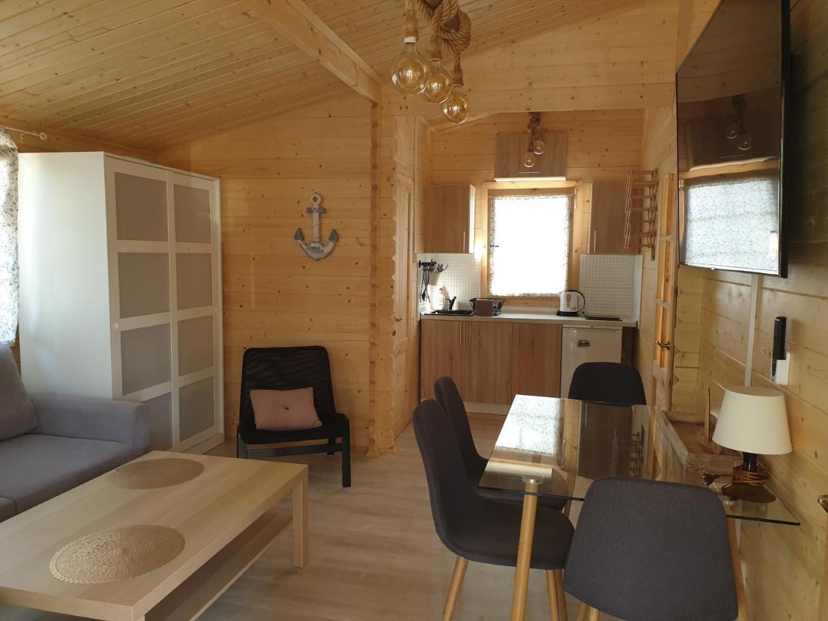 W Charzy Pod Kotwica -